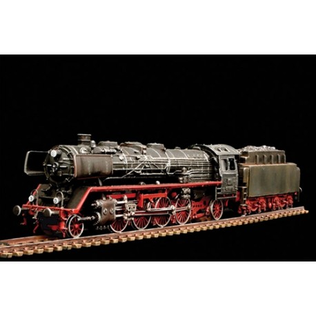 Maquette plastique - Locomotive BR41 (échelle 1/87) de la marque Italeri (8701)